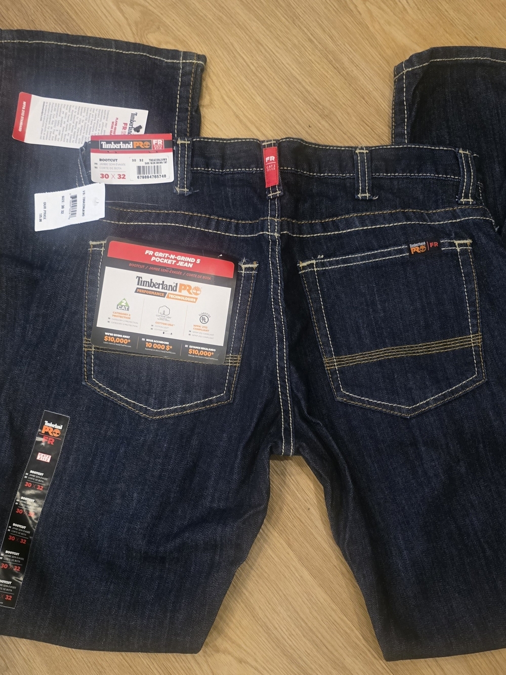 Mens Timberland Pro FR bootcut  jeans size 30x32